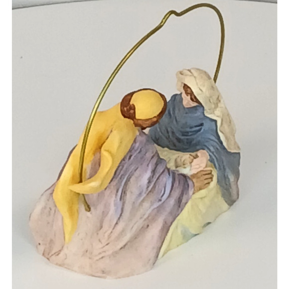Hallmark Keepsake Christmas Joy Ornament 1996 Mary Josepsh & Jesus - Picture 9 of 12